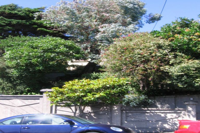 Photo of property in 18 Lawrence Street, Newtown, Wellington, 6021