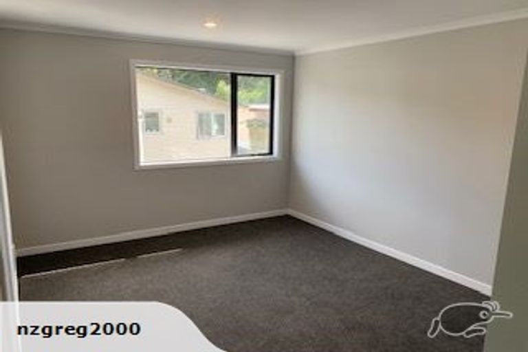 Photo of property in 2a Awaruku Road, Torbay, Auckland, 0630