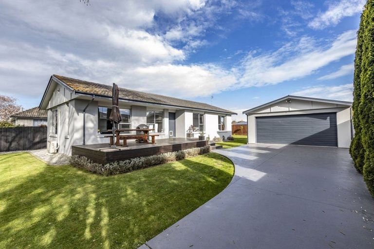 Photo of property in 80 Lowry Avenue, Redwood, Christchurch, 8051