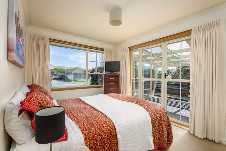 Photo of property in 82 Greenhaven Drive, Burwood, Christchurch, 8083