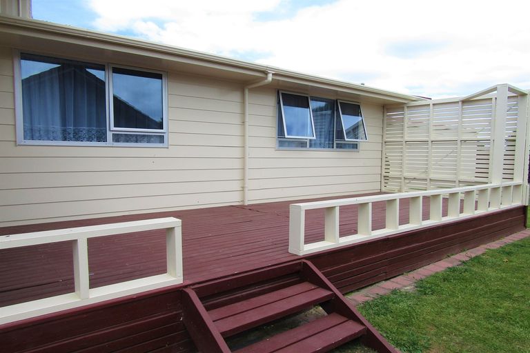 Photo of property in 20 Tawhara Place, Edgecumbe, 3120