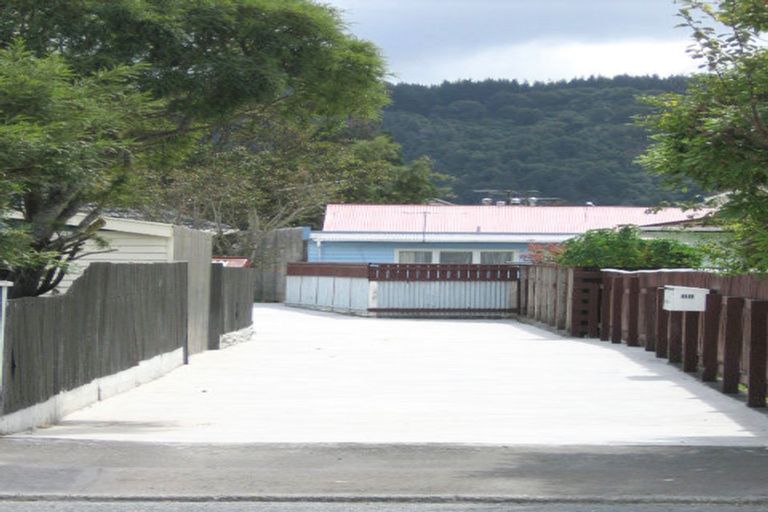 Photo of property in 4/88 Ararino Street, Trentham, Upper Hutt, 5018