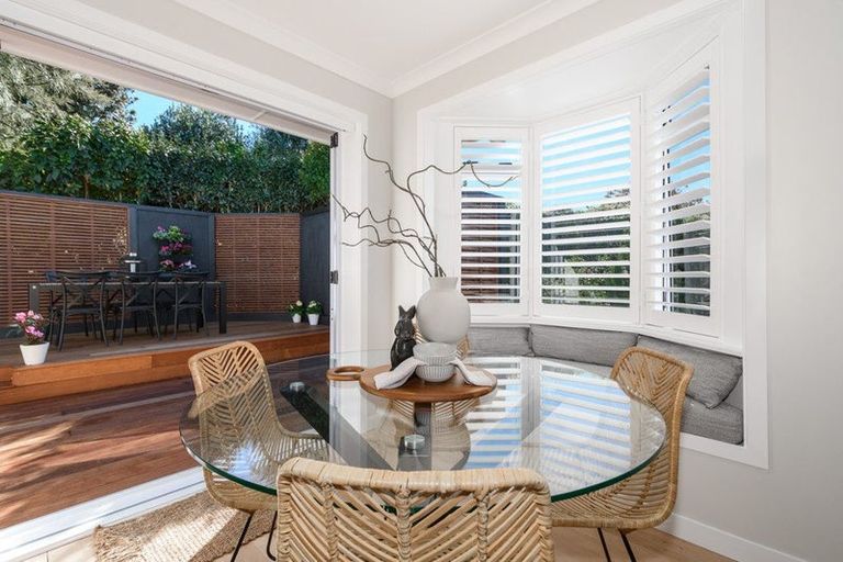 Photo of property in 24 Warwick Place, Brookfield, Tauranga, 3110