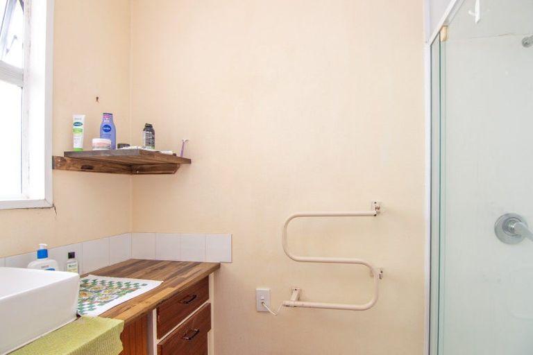 Photo of property in 175 Park Road, West End, Palmerston North, 4410