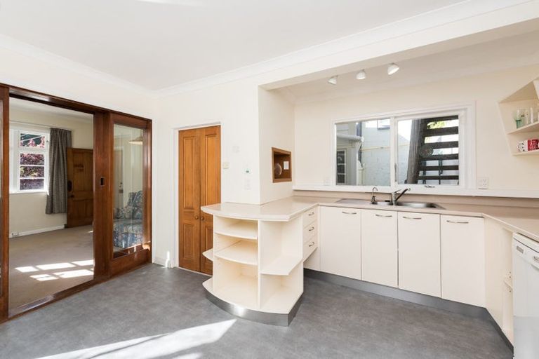 Photo of property in 6 Ascot Street, Thorndon, Wellington, 6011