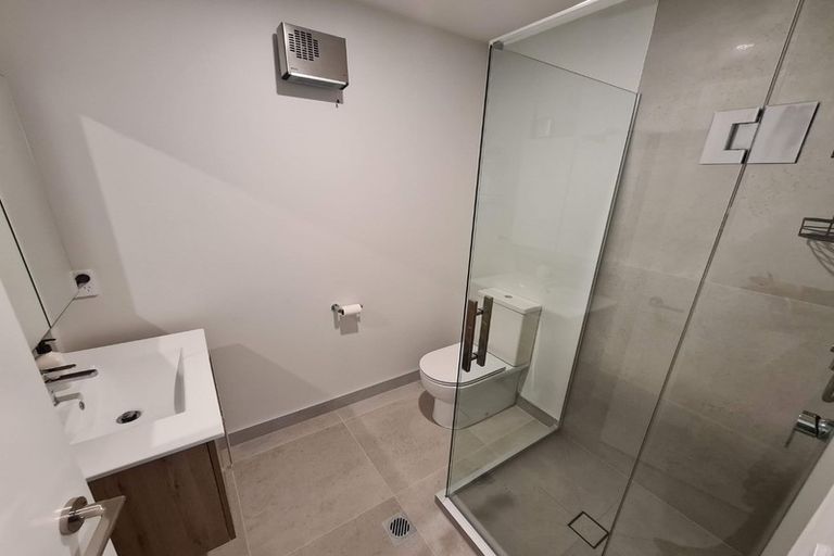 Photo of property in 4/19 Brockworth Place, Riccarton, Christchurch, 8011