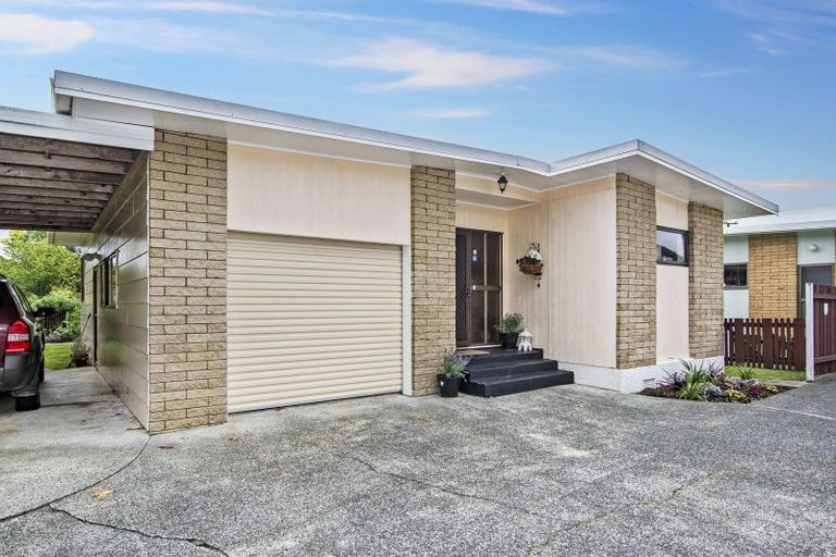 Photo of property in 8b Carr Street, Te Kamo, Whangarei, 0112