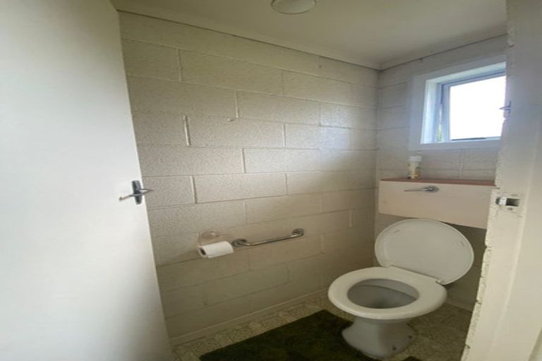 Photo of property in 20 Great South Road, Manurewa, Auckland, 2102