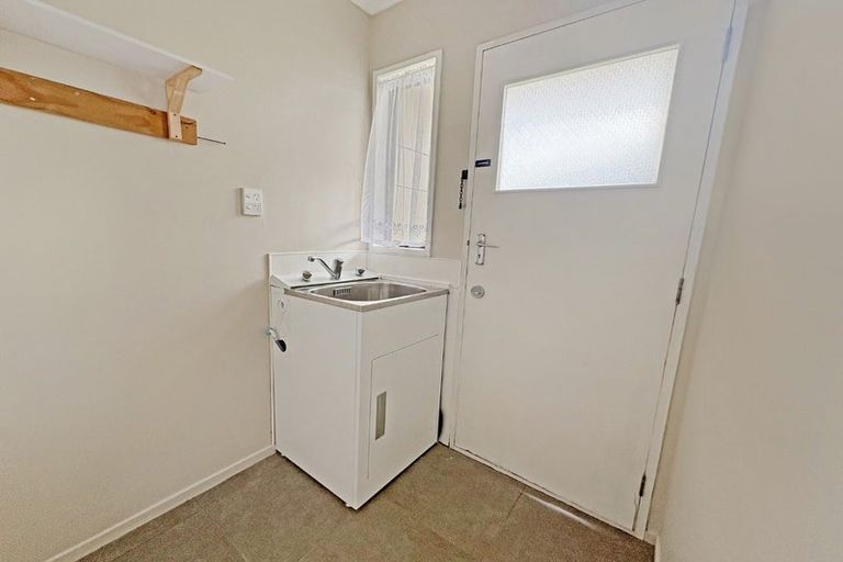 Photo of property in 51 Rimu Street, Levin, 5510