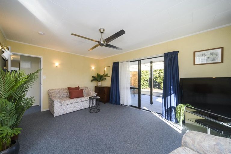 Photo of property in 12 Mansell Crescent, Bulls, 4818