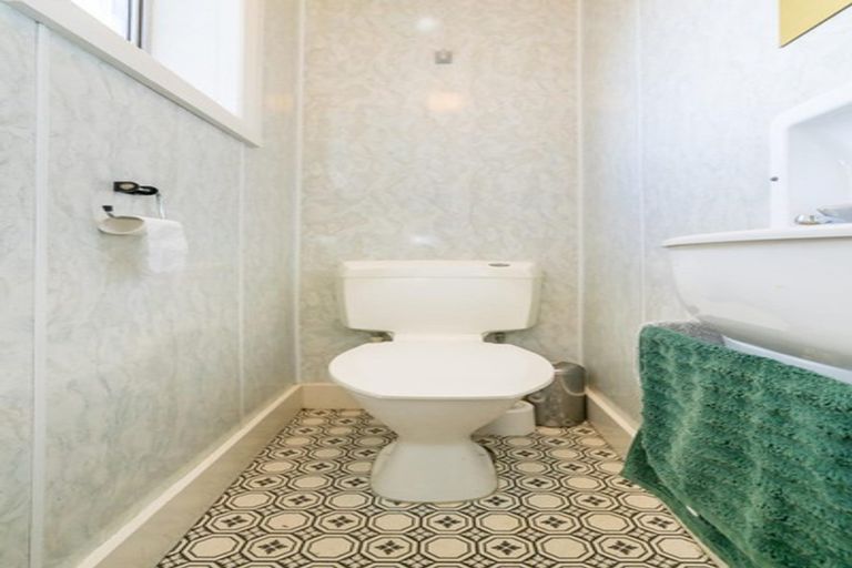 Photo of property in 119 Eglinton Road, Mornington, Dunedin, 9011