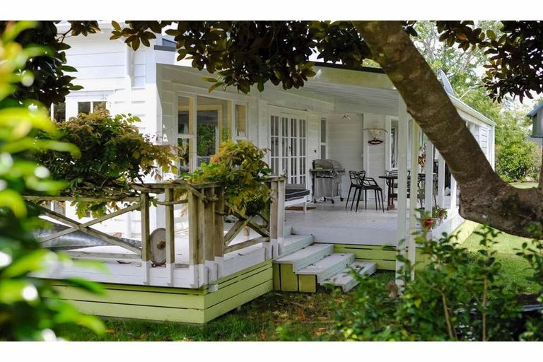 Photo of property in 128 Waipapa Road, Kerikeri, 0230