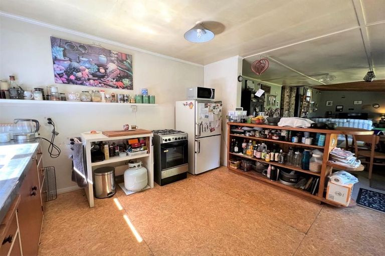 Photo of property in 119 Main Road, Blackball, 7804