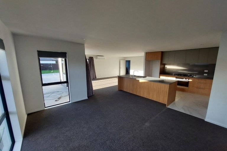 Photo of property in 3 Clonbunny Close, Rolleston, 7614