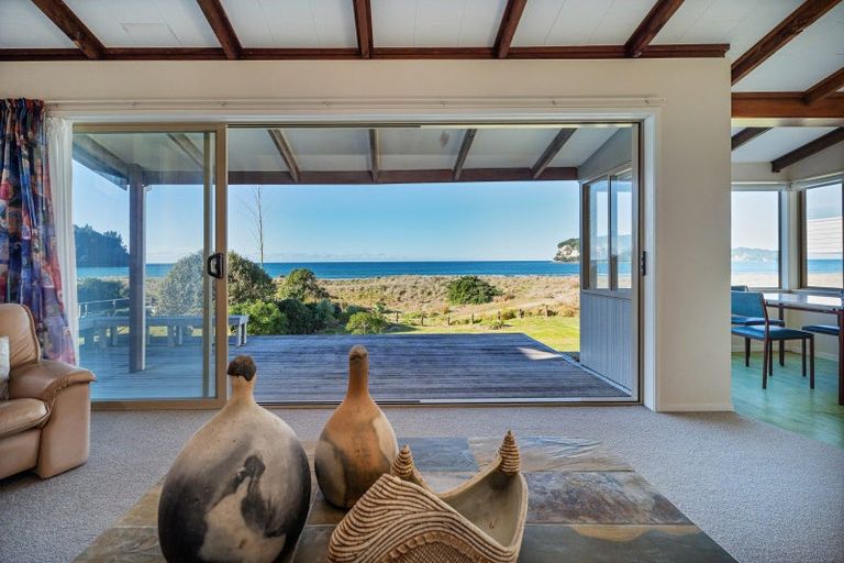 Photo of property in 224 Beverley Terrace, Whangamata, 3620