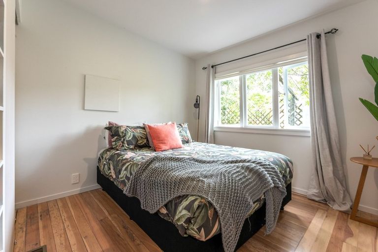 Photo of property in 1 Rata Street, Oneroa, Waiheke Island, 1081