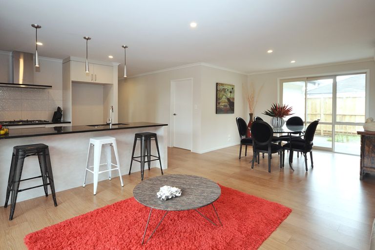 Photo of property in 14 Lisle Farm Drive, Pukekohe, 2120