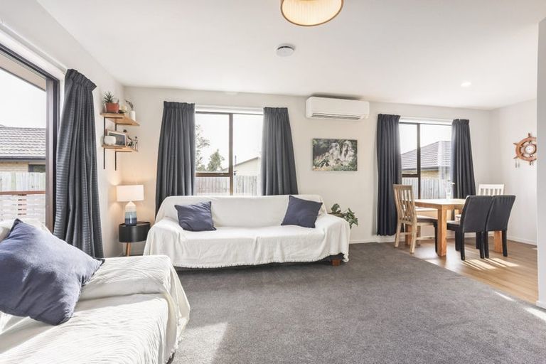 Photo of property in 27a Newnham Street, Rangiora, 7400
