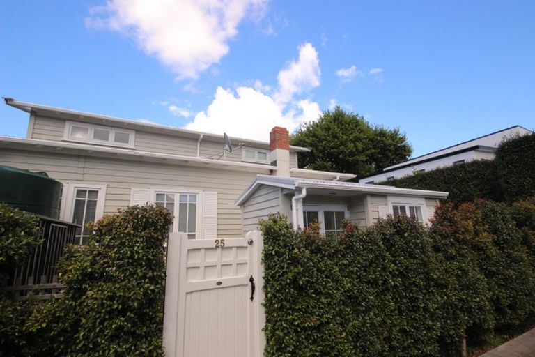 Photo of property in 25a Grand View Road, Remuera, Auckland, 1050
