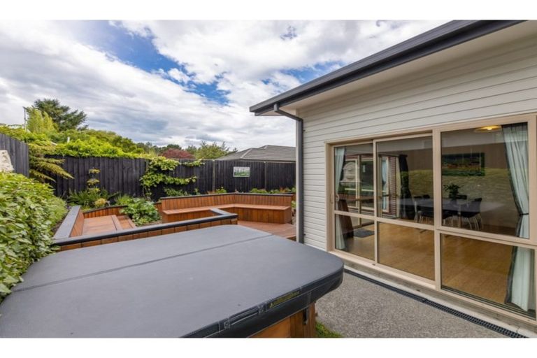 Photo of property in 69 Baker Street, New Brighton, Christchurch, 8083
