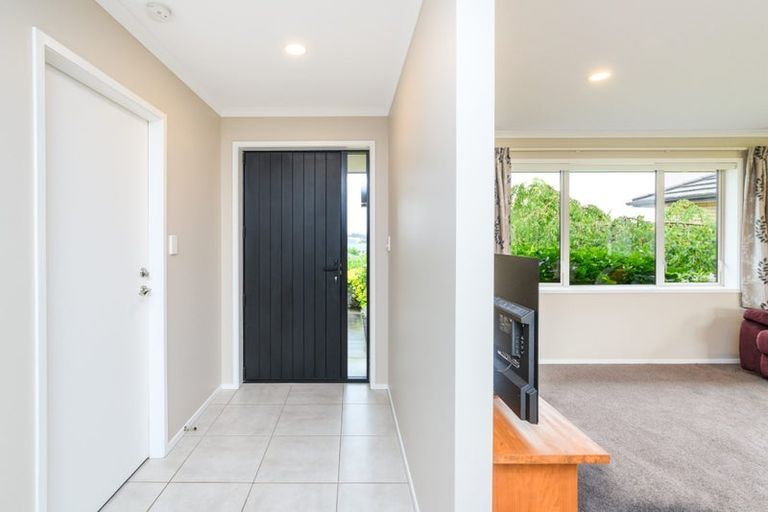 Photo of property in 10 Macdonald Heights, Feilding, 4702