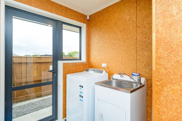 Photo of property in 27 Macdonald Heights, Feilding, 4702