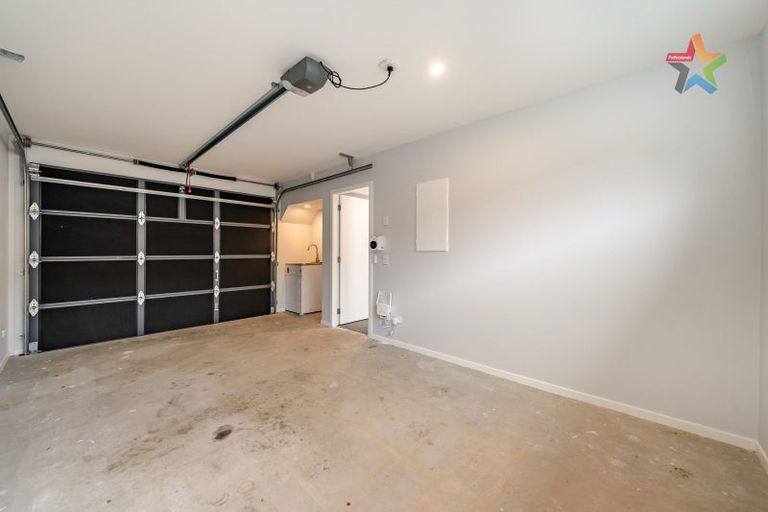 Photo of property in 128b Randwick Road, Moera, Lower Hutt, 5010