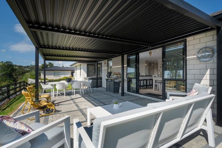 Photo of property in 1 Matariki View, Welcome Bay, Tauranga, 3112