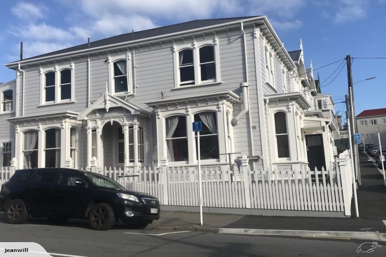 Photo of property in 24 Majoribanks Street, Mount Victoria, Wellington, 6011