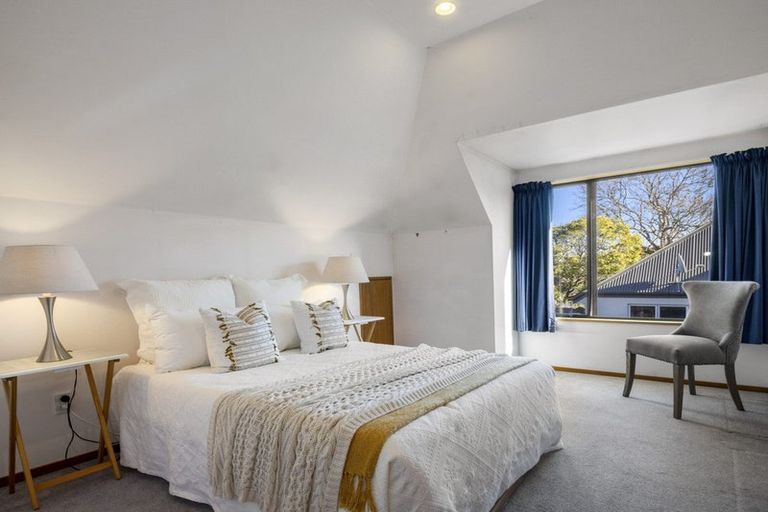 Photo of property in 10a Nikau Place, Riccarton, Christchurch, 8011