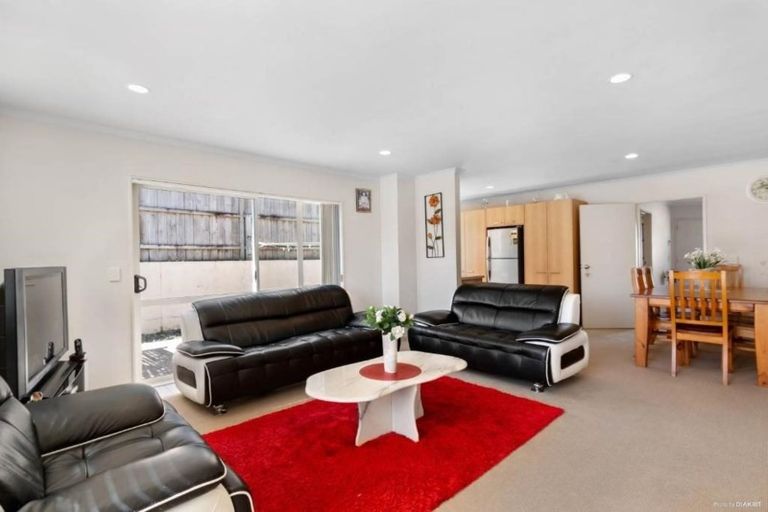 Photo of property in 14 Clomell Drive, Flat Bush, Auckland, 2019