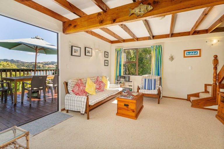 Photo of property in 60 Gallagher Drive, Tairua, 3508