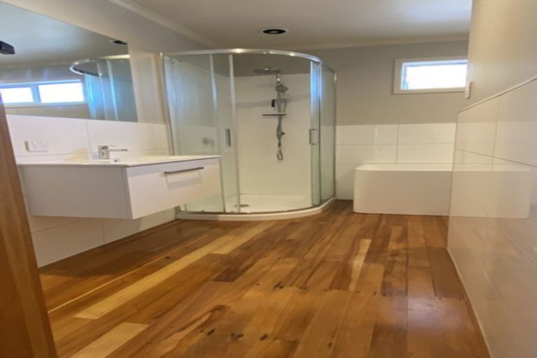 Photo of property in 10 Vardon Road, St Andrews, Hamilton, 3200