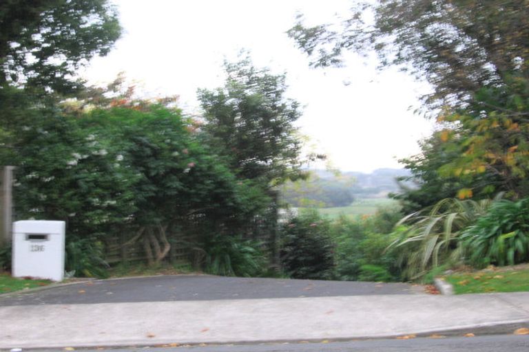 Photo of property in 136 Winara Avenue, Waikanae, 5036