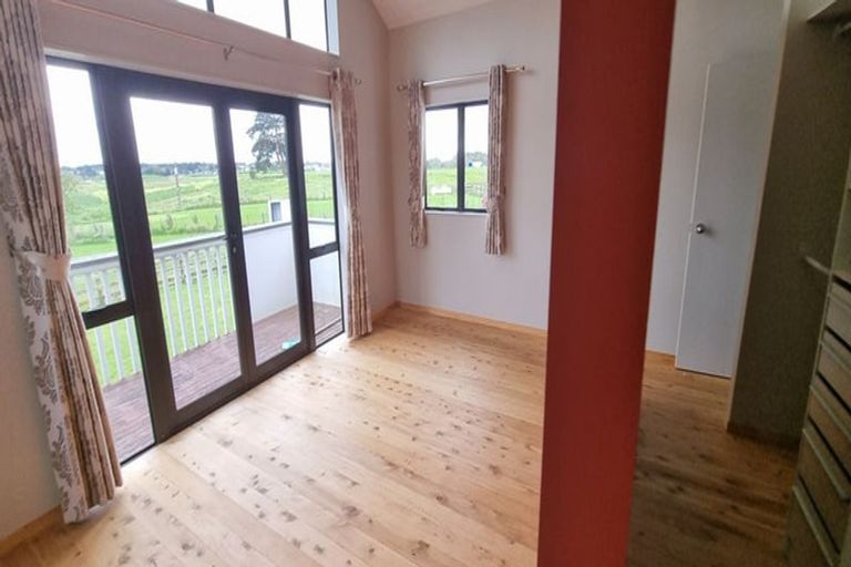 Photo of property in 256 Sutton Road, Drury, Papakura, 2584