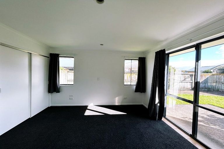 Photo of property in 15 Farnham Close, Rototuna North, Hamilton, 3210