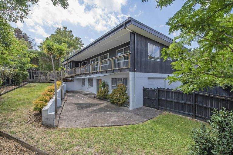 Photo of property in 6 Himalaya Drive, Half Moon Bay, Auckland, 2012