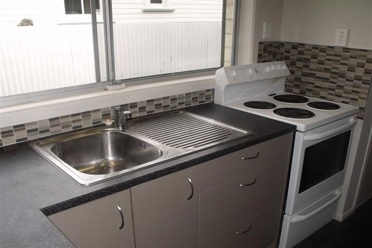 Photo of property in 400a Southampton Street West, Hastings, 4122