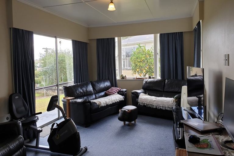 Photo of property in 10 Clifford Street, Morrinsville, 3300