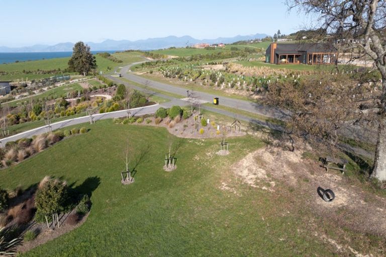 Photo of property in 4 Honey Lane, Tasman, 7173