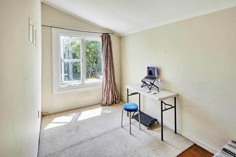 Photo of property in 16a Rhodes Street, Newtown, Wellington, 6021