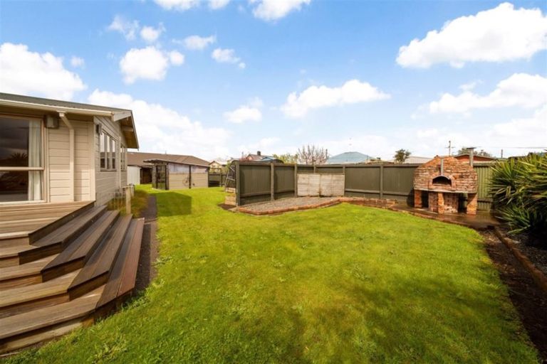Photo of property in 4c Clive Street, Hawera, 4610