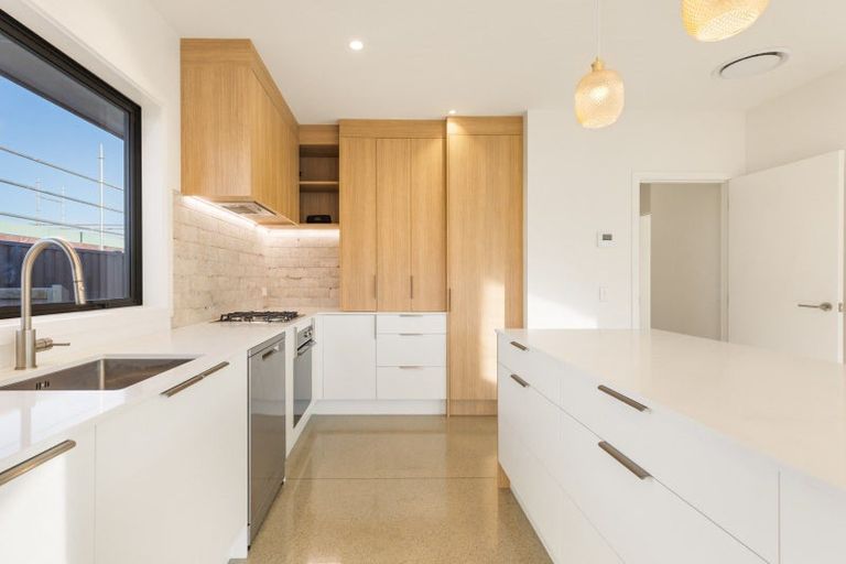 Photo of property in 5 Guthrie Street, Lake Hawea, 9382