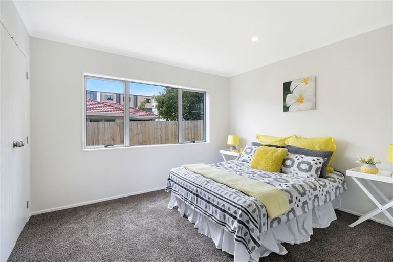 Photo of property in 2a Palmgreen Court, Stanmore Bay, Whangaparaoa, 0932