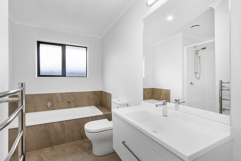 Photo of property in 21 Timara Crescent, Marshland, Christchurch, 8083