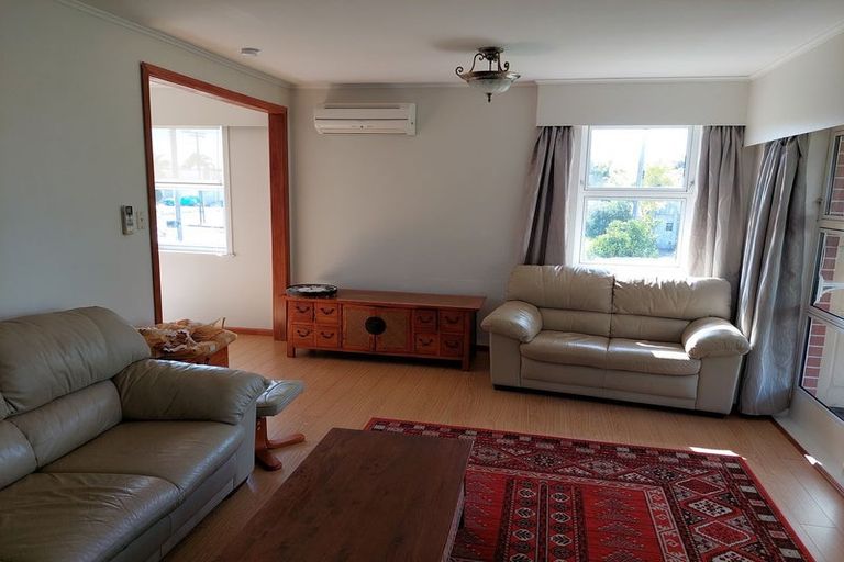 Photo of property in 73 Tiraumea Drive, Pakuranga, Auckland, 2010