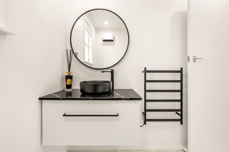 Photo of property in 4 Barsi Grove, Avalon, Lower Hutt, 5011