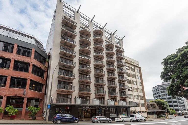 Photo of property in Atrium Towers, 6a/154 The Terrace, Wellington Central, Wellington, 6011
