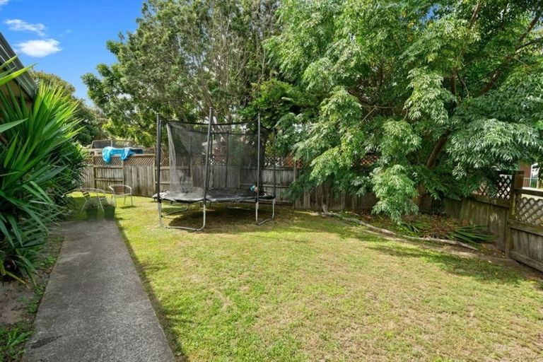 Photo of property in 19 Webb Place, Papamoa Beach, Papamoa, 3118