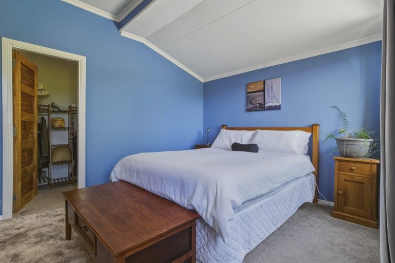 Photo of property in 20 Orokonui Road, Waitati, 9085